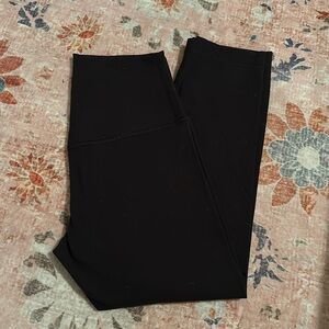 black lululemon leggings